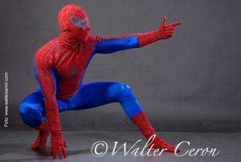 hombre araña fotografía